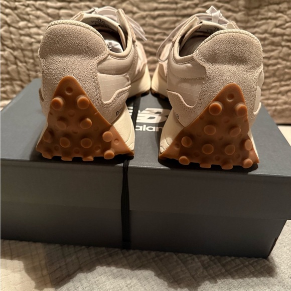 New Balance Cream and Brown Retro Sneakers - Picture 5 of 6